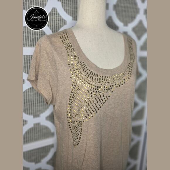 3/$30 Chaus Sport Tan with Gold Embellished Scoop Neck Short Sleeve Top Large - Picture 4 of 10